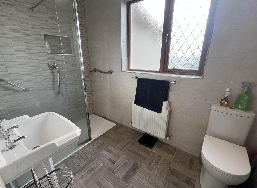 Santa Lucia, Marian Drive, Roxboro, Limerick, V94NN1N