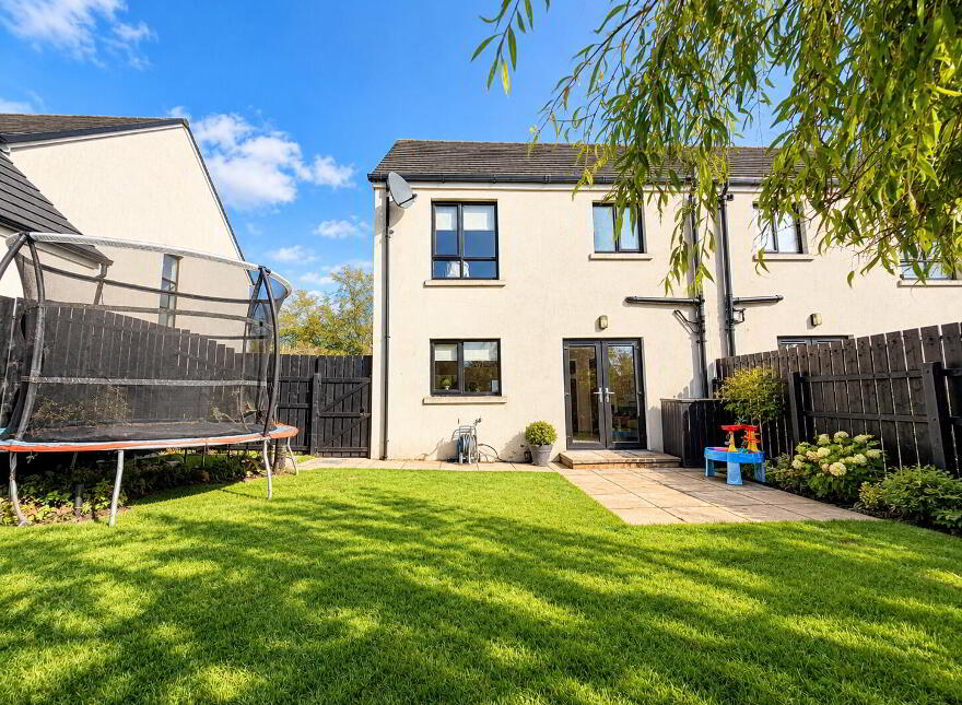 65 Bishops Green, Banbridge, BT32 4FB