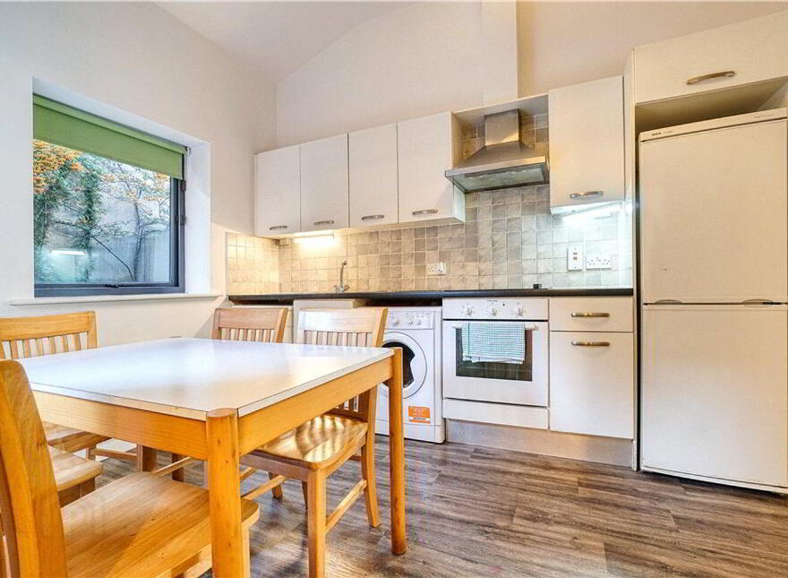 124 South Gate Apartments, Cork Street, Dublin 8, D08Y6WF
