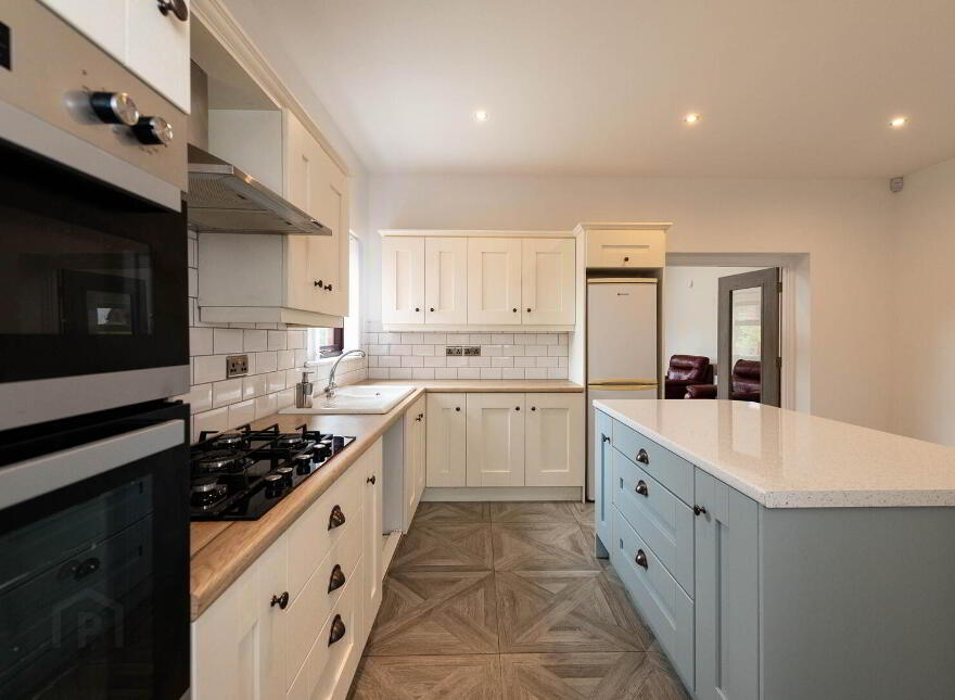 68 Doagh Road, Newtownabbey, BT37 9NY