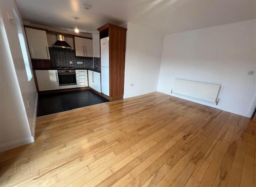 24 Drumadoon Square, Dundonald, Belfast, BT16 2QN