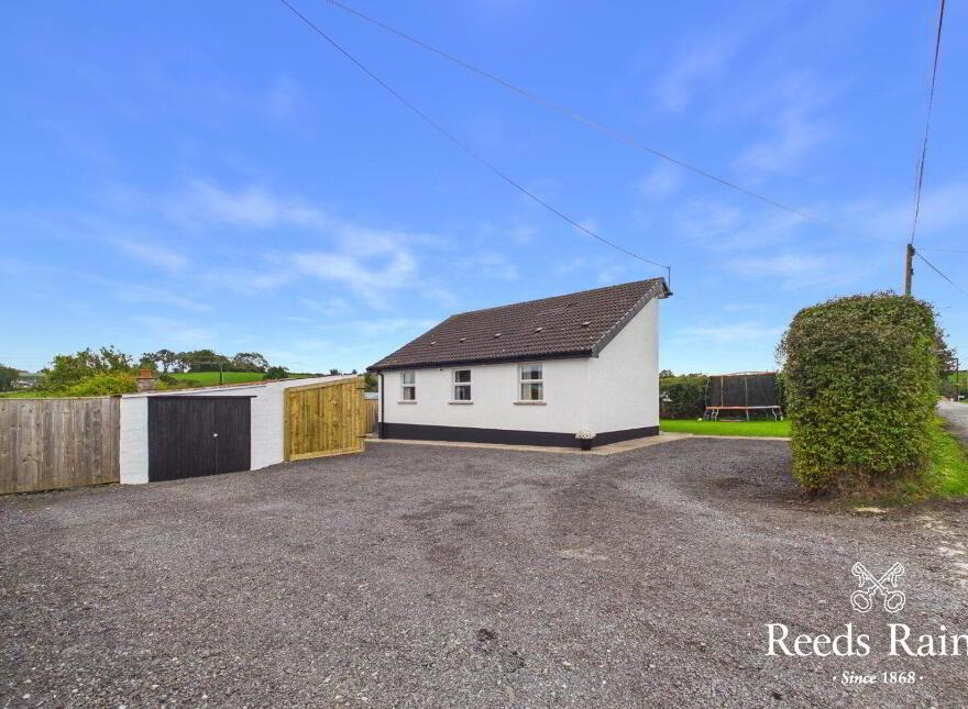 11 Drumaghadone Road, Dromore, BT25 1PB