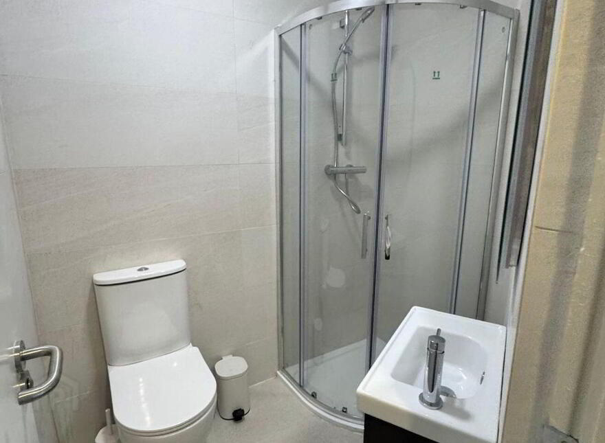 Grove Park, Rathmines, Rathmines, D06XE94