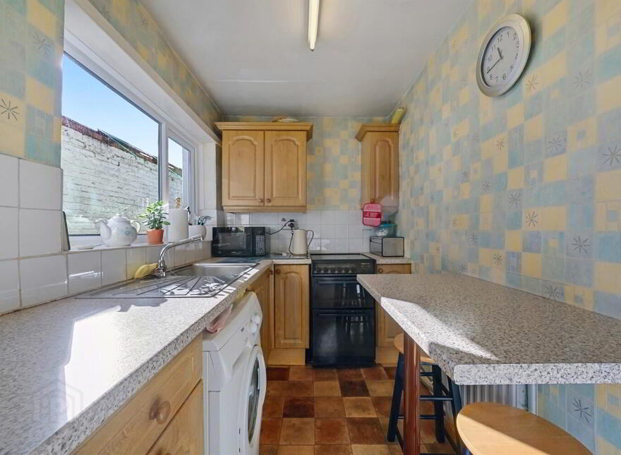 128 Dunluce Avenue, Lisburn Road, Belfast, BT9 7AZ
