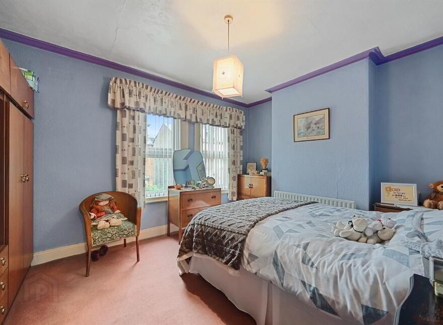 128 Dunluce Avenue, Lisburn Road, Belfast, BT9 7AZ