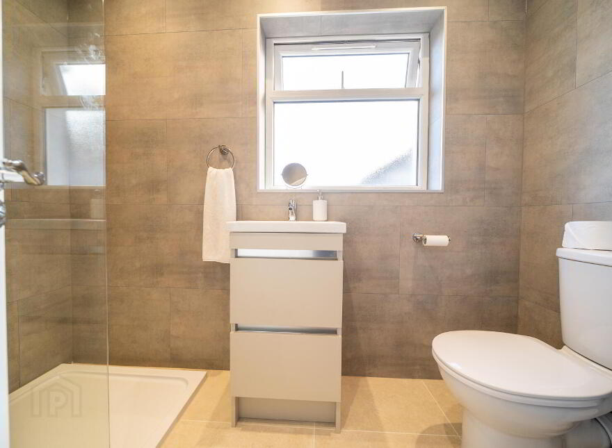12 Wellington Park, Bangor, BT20 4PJ