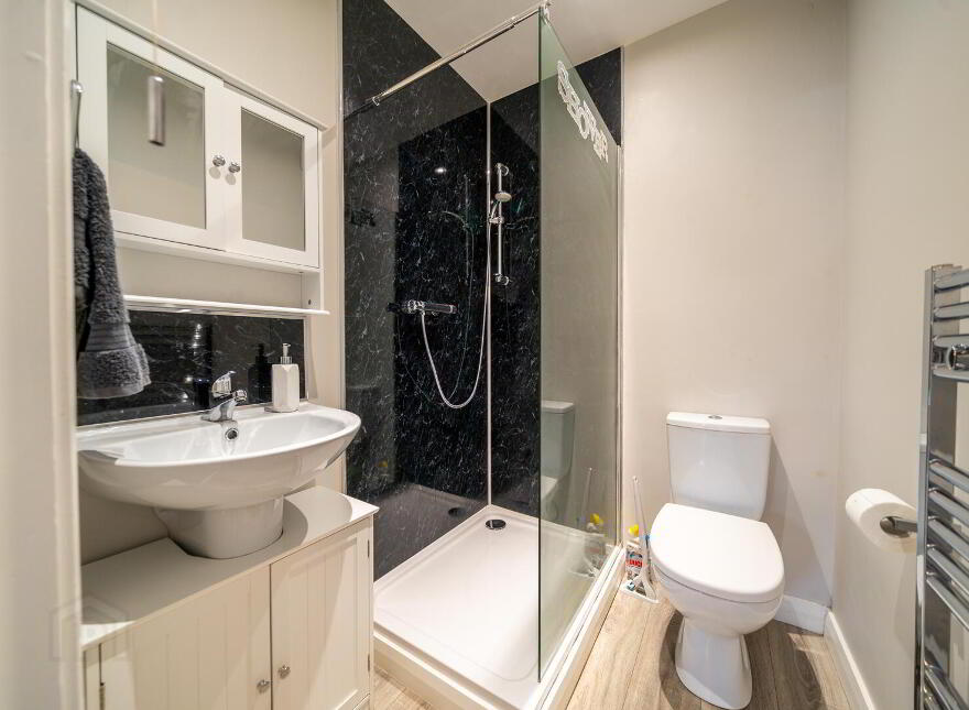 12 Wellington Park, Bangor, BT20 4PJ
