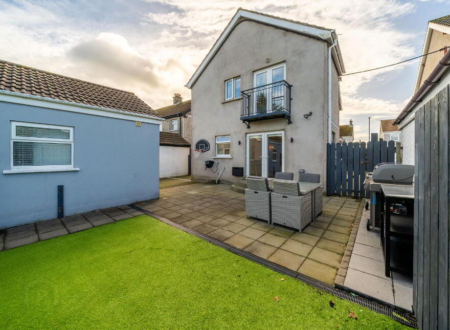 12 Wellington Park, Bangor, BT20 4PJ
