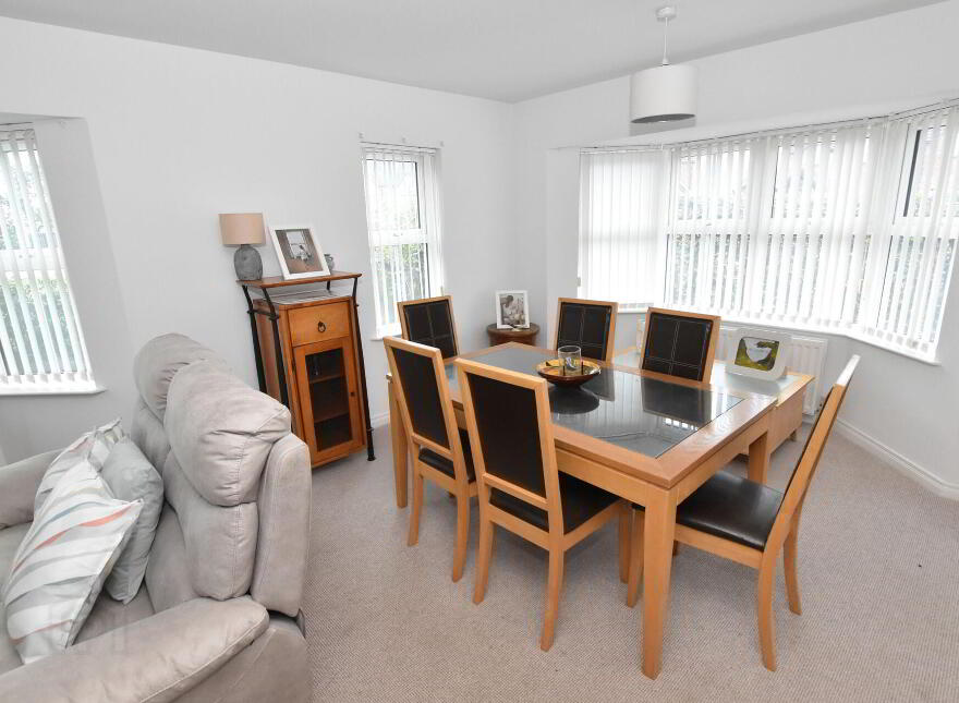 6 Princetoon Walk, Portavogie, BT22 1FF