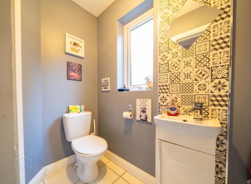 41 Hanover Chase, Bangor, BT19 7NT