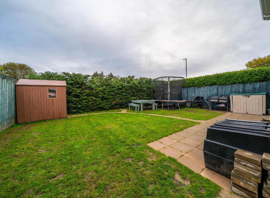 41 Hanover Chase, Bangor, BT19 7NT
