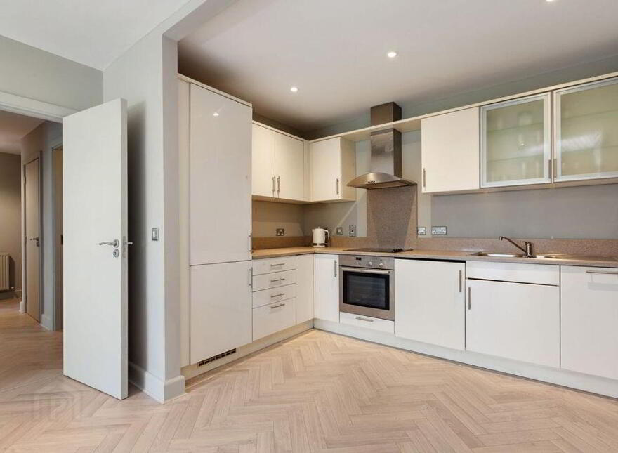 Apartment 4 Pintail House Redcourt Oaks, Clontarf, Clontarf, D03YY66