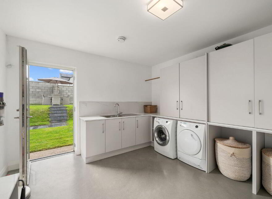 1 Lia Fail, Kerry Road, Tower, Tower, T23C1HX