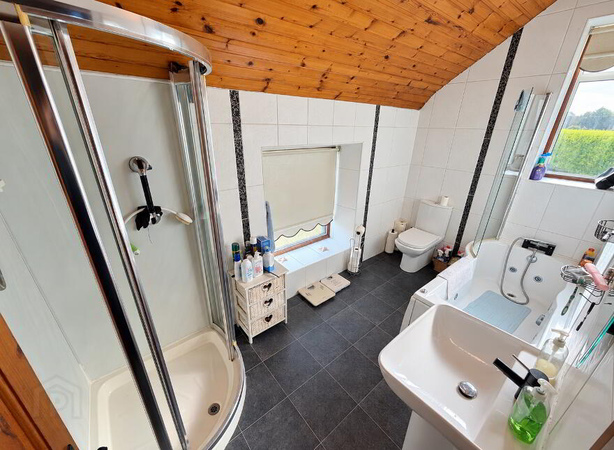 57 Rossdowney Road, Kilfennan, L’derry, BT47 6ST