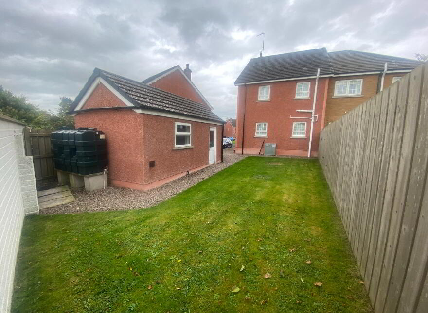 2 Summerhill Green, Banbridge, BT32 3GY