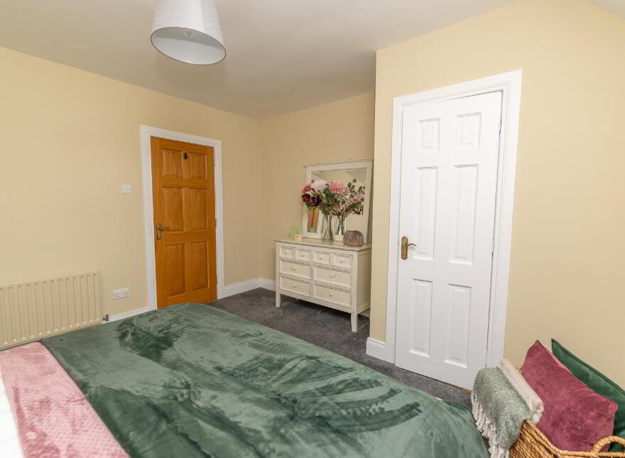 Oakvale, 12 Church Road, Newry, BT35 6NX