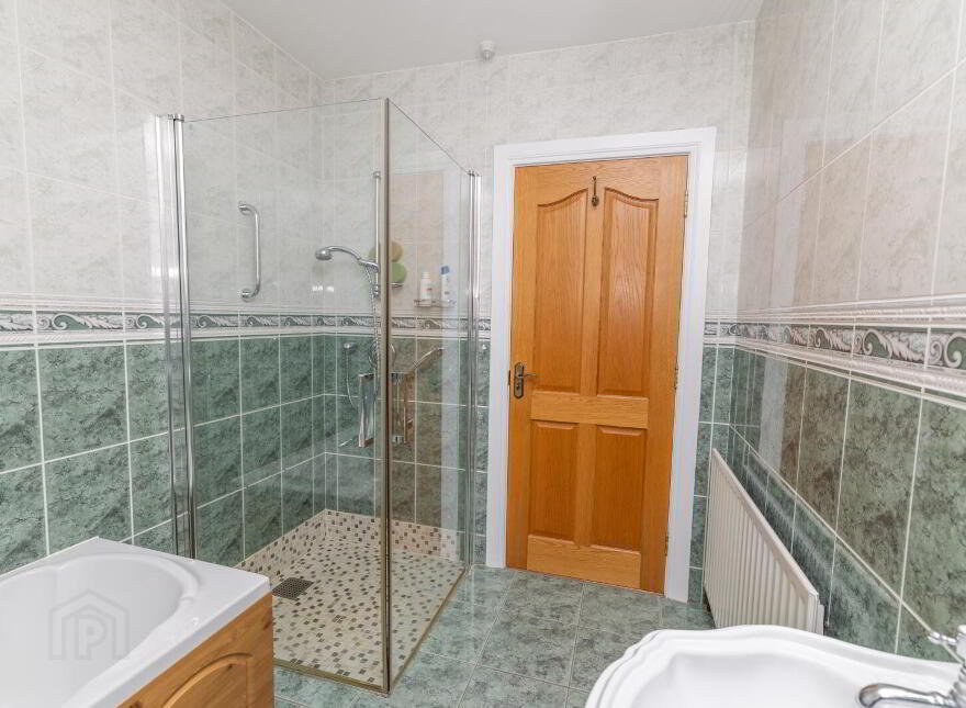 Oakvale, 12 Church Road, Newry, BT35 6NX