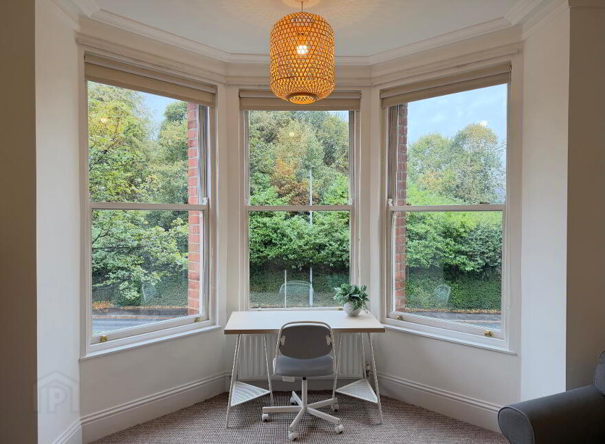 Apt E, Seaver House, 138 Malone Road, Belfast, BT9 5LH