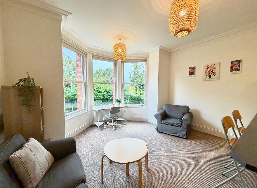 Apt E, Seaver House, 138 Malone Road, Belfast, BT9 5LH