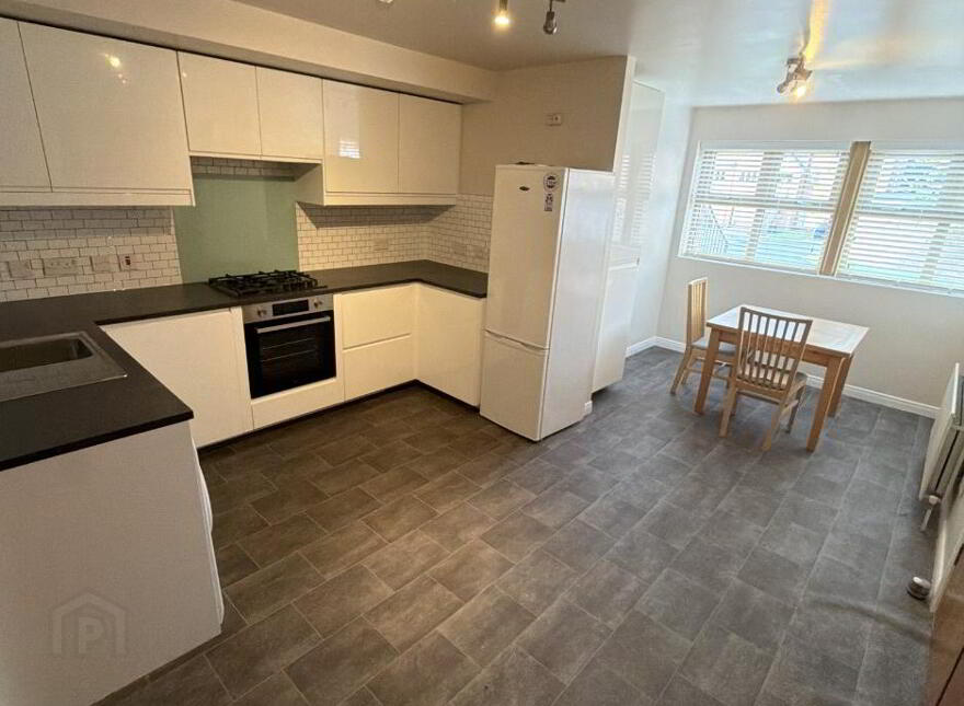 21 Forestgrove, Newtownbreda Road, Belfast, BT8 6AR