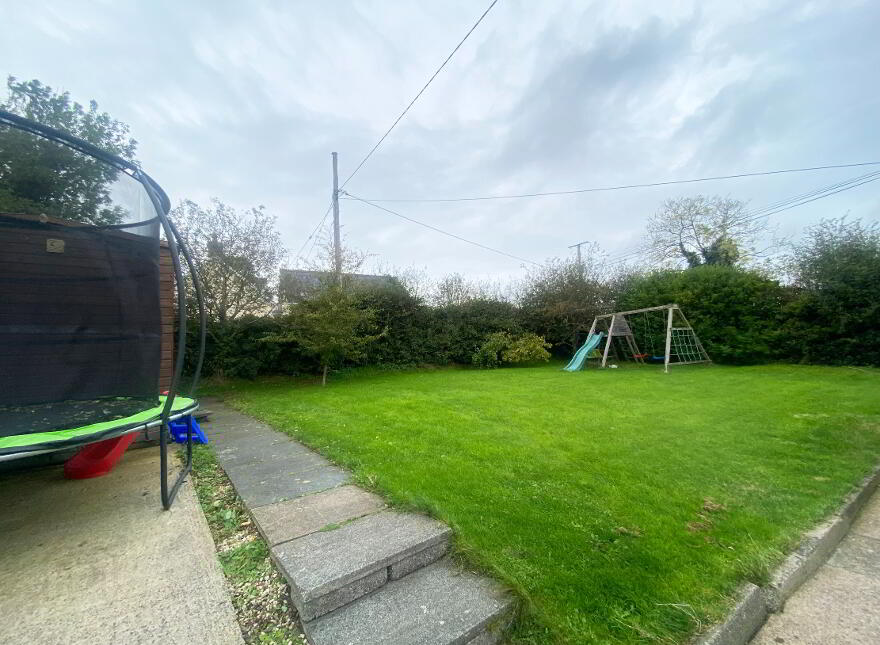 33 Kilmacrew Road, Banbridge, BT32 4EP