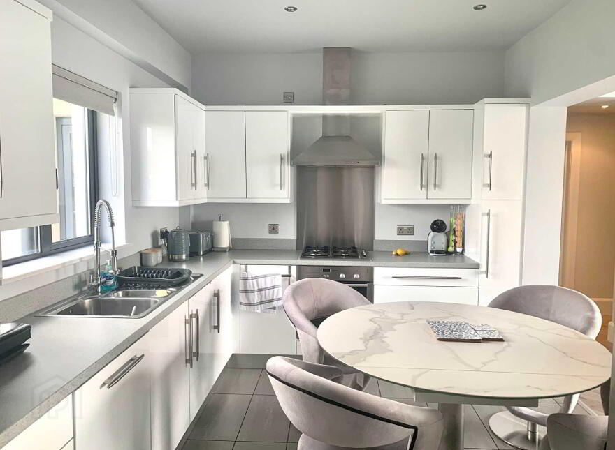13d Rhanbuoy Park, Carrickfergus, BT38 8BS
