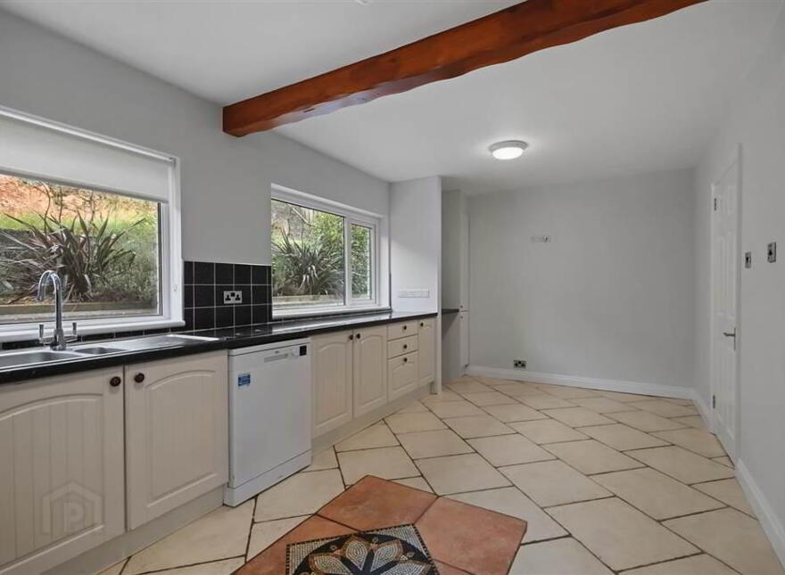 2 Clintons Park, Downpatrick, BT30 6NS
