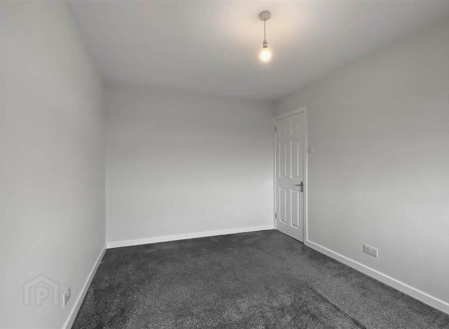 2 Clintons Park, Downpatrick, BT30 6NS