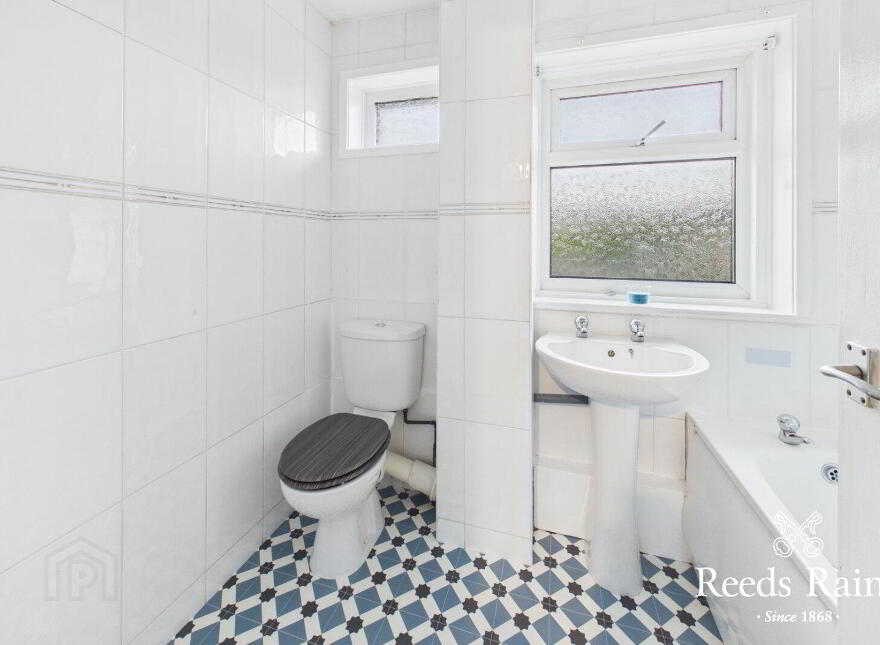 160 Bloomfield Road South, Bangor, BT19 7PN