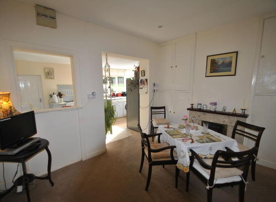 Limerick Road, Carrig, Roscrea, E53T209