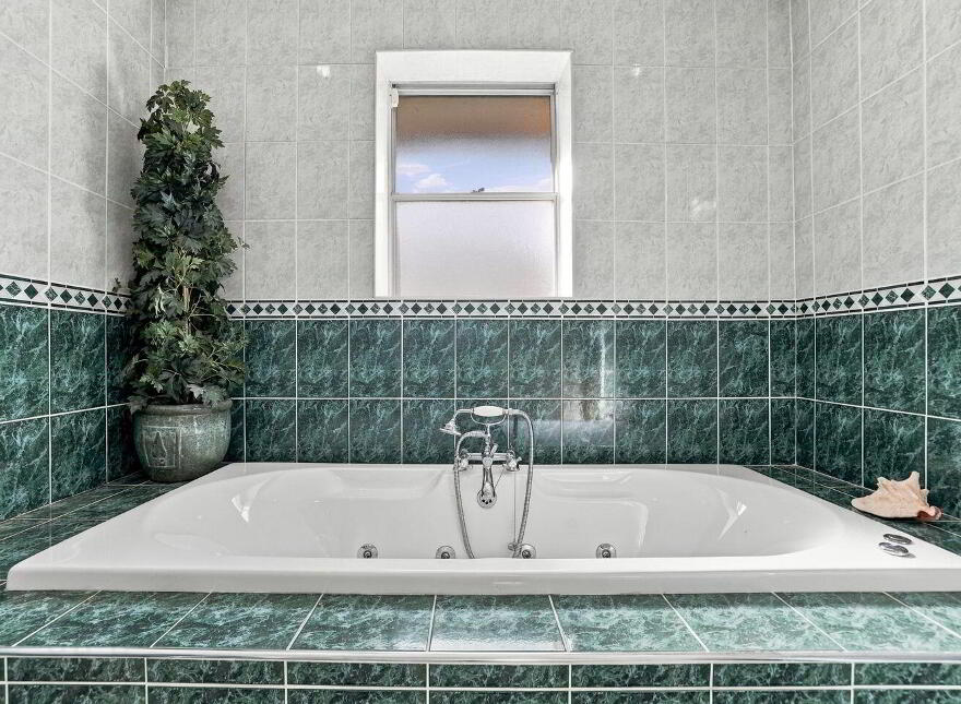 The Maples, Mylerstown, Powerstown, Clonmel, E91PF60