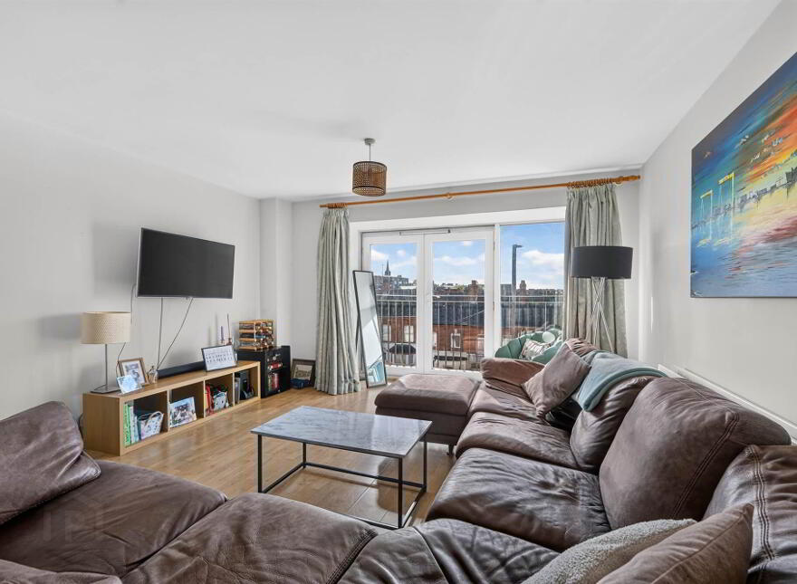 Apt 9 South Studios, 85 Tates Avenue, Belfast, BT9 7BS