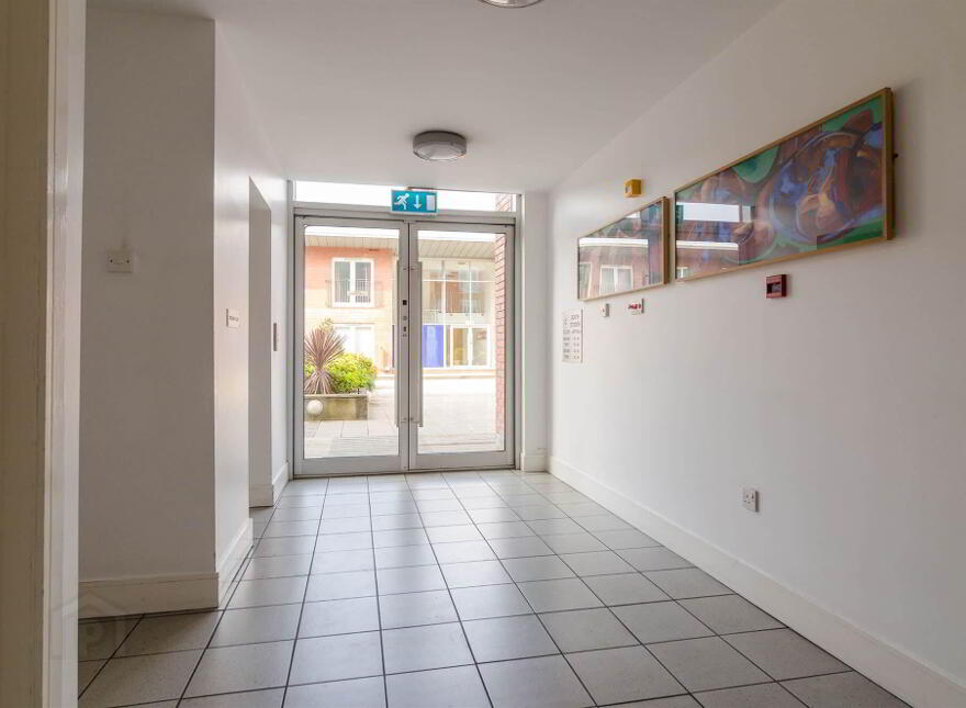 Apt 9 South Studios, 85 Tates Avenue, Belfast, BT9 7BS