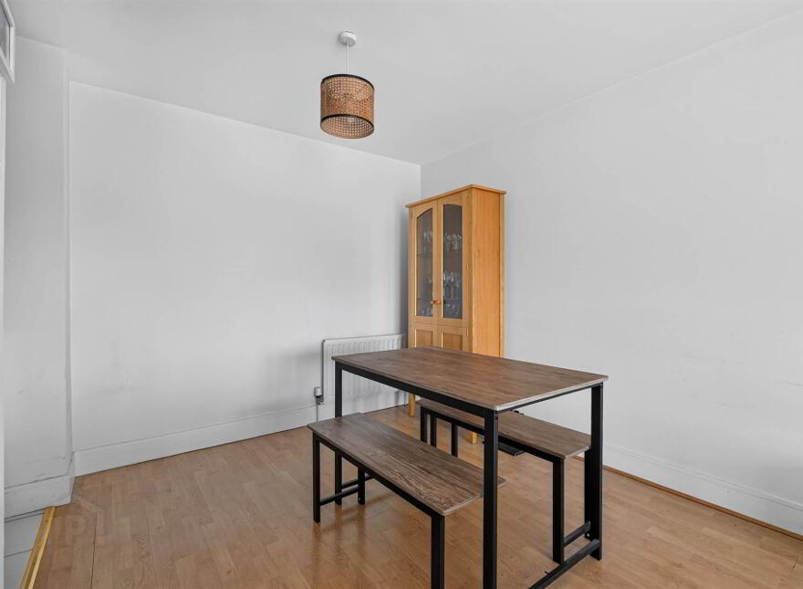 Apt 9 South Studios, 85 Tates Avenue, Belfast, BT9 7BS