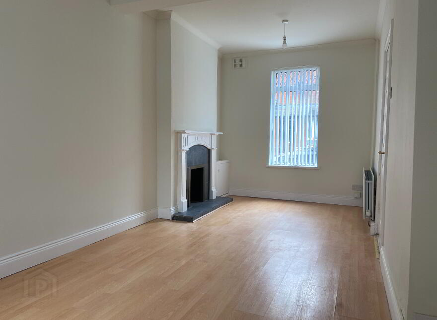 62 Rockview Street, Belfast, BT12 6JR