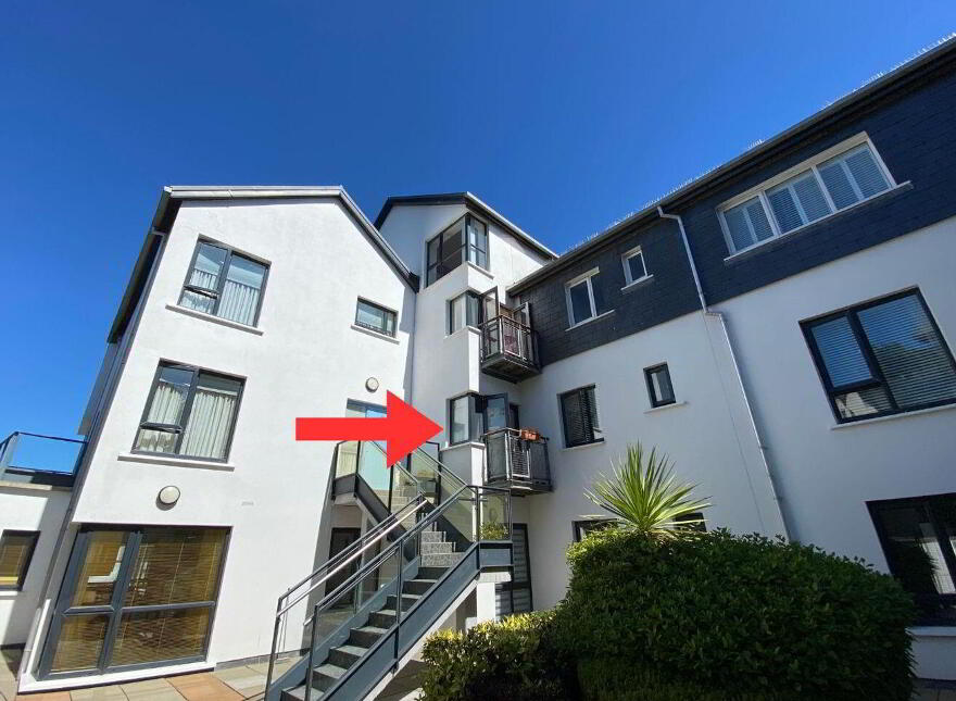 16 Shearwater, Pier Road, Kinsale, P17NA09