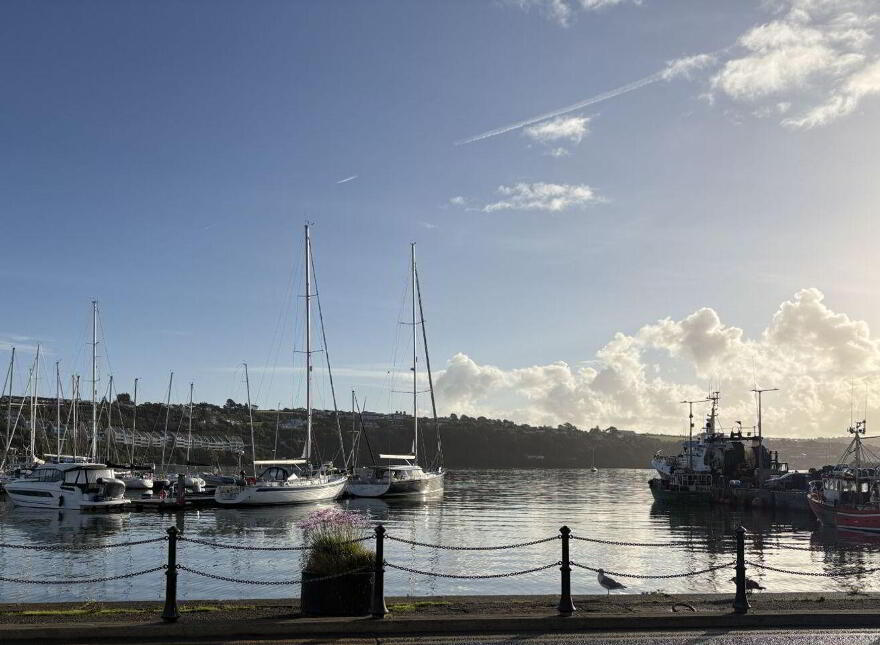 16 Shearwater, Pier Road, Kinsale, P17NA09