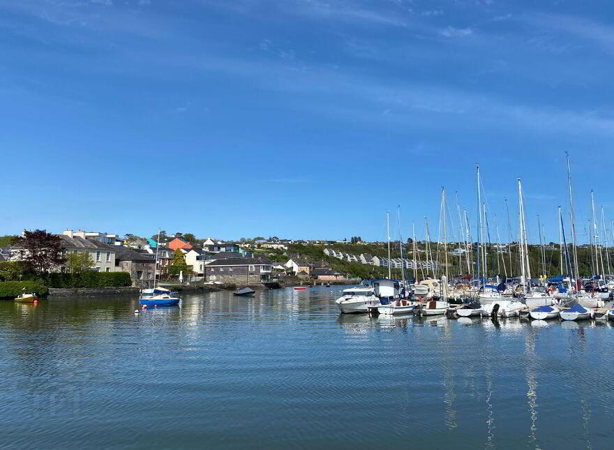 16 Shearwater, Pier Road, Kinsale, P17NA09