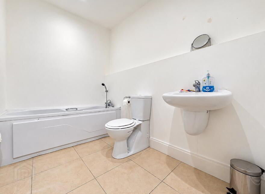 274 Larne Road, Carrickfergus, BT38 9BN