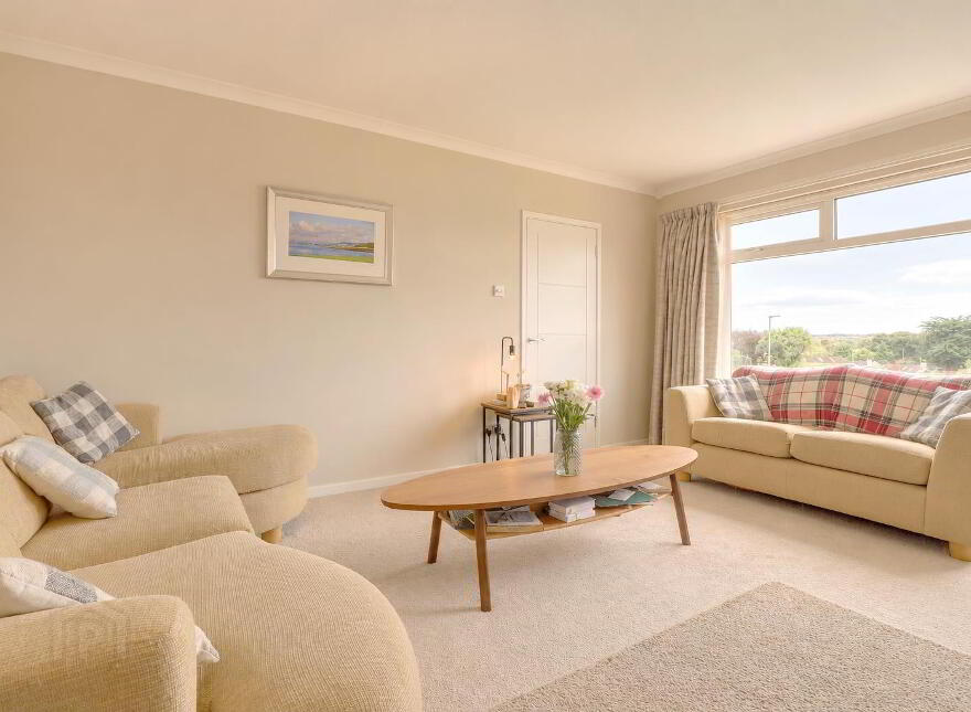 24 Saratoga Avenue, Newtownards, BT23 4BD
