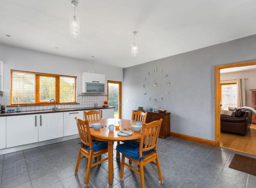 Brookside Lodge, 6 Saint Brigids Terrace, Rathnew, A67FF29