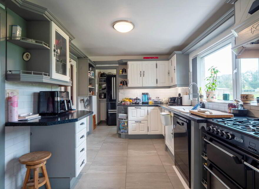 Laurelvale, 241 Coa Road,, Ballinamallard, Enniskillen, BT94 2AZ
