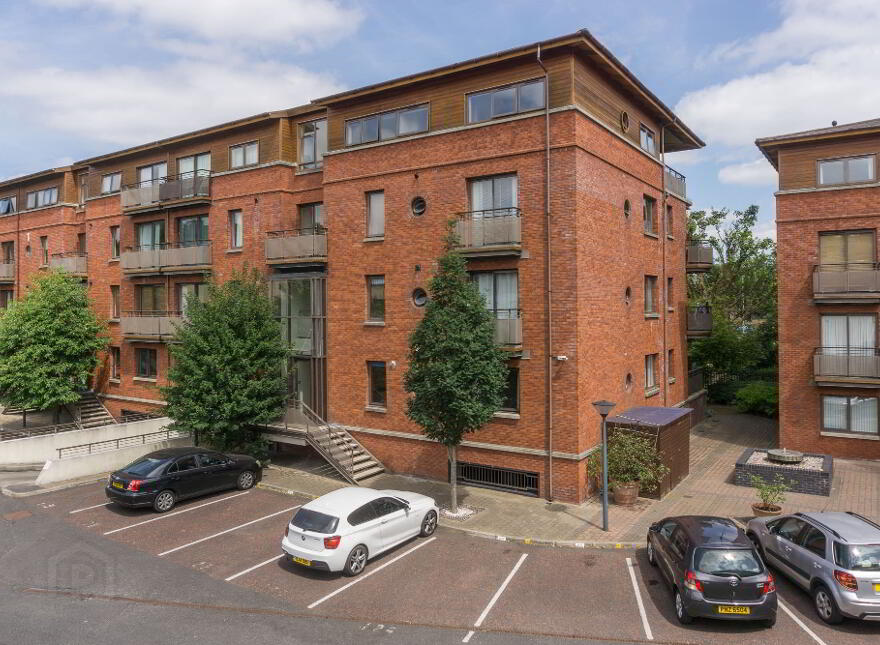 28 Stranmillis Wharf, Belfast, BT9 5GN