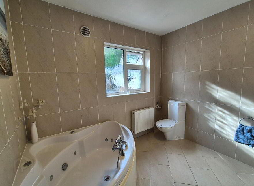 Rednagh Hill, Aughrim, Y14PY68