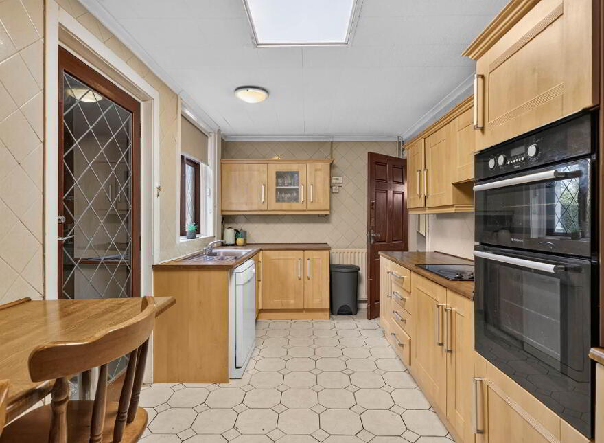 4 Upper Green, Dunmurry, Belfast, BT17 0EL