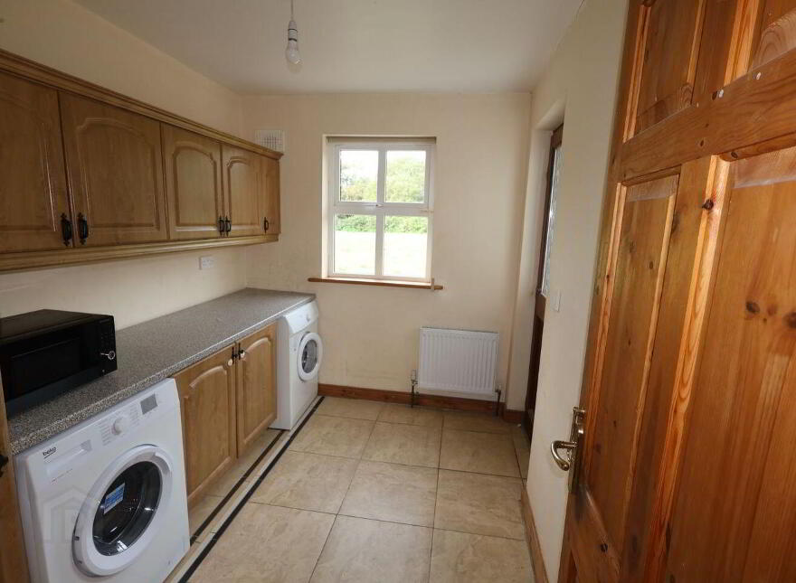 Crane, Ballinabarna, Ballinabarna, Y21XP82