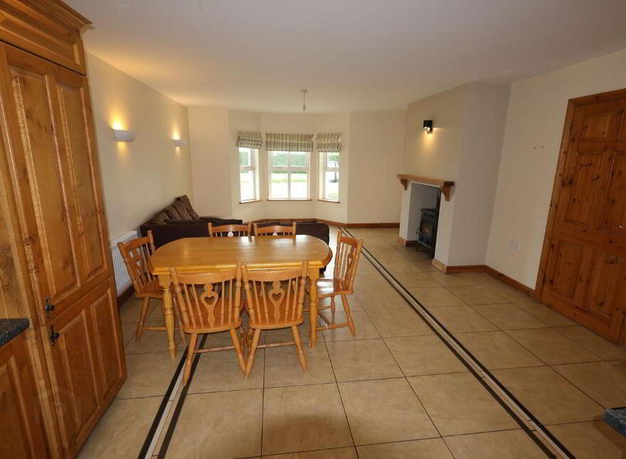 Crane, Ballinabarna, Ballinabarna, Y21XP82