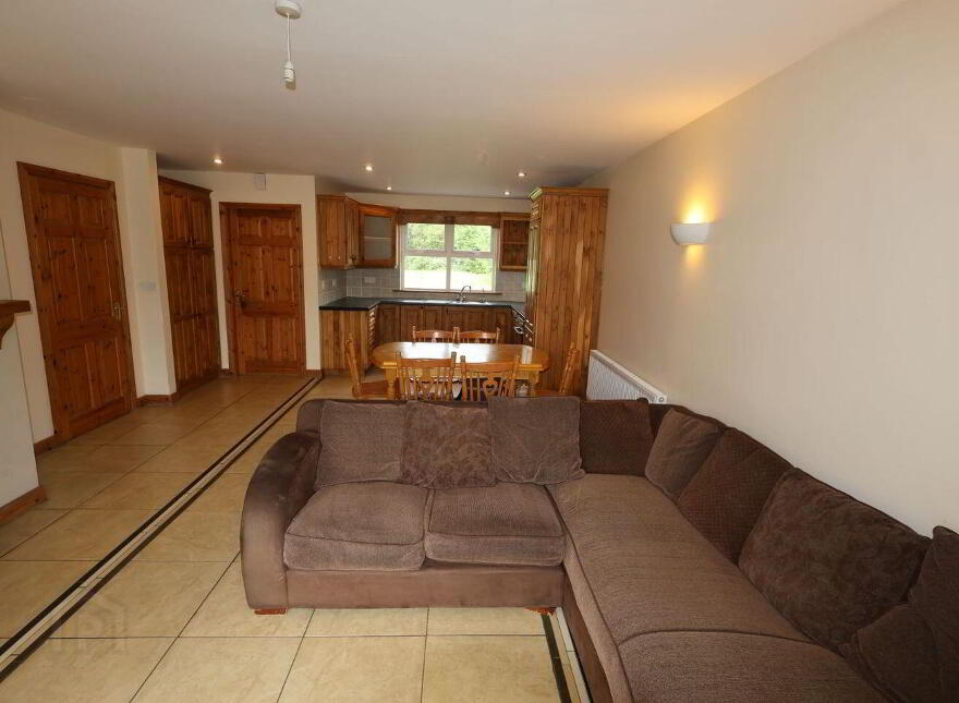 Crane, Ballinabarna, Ballinabarna, Y21XP82