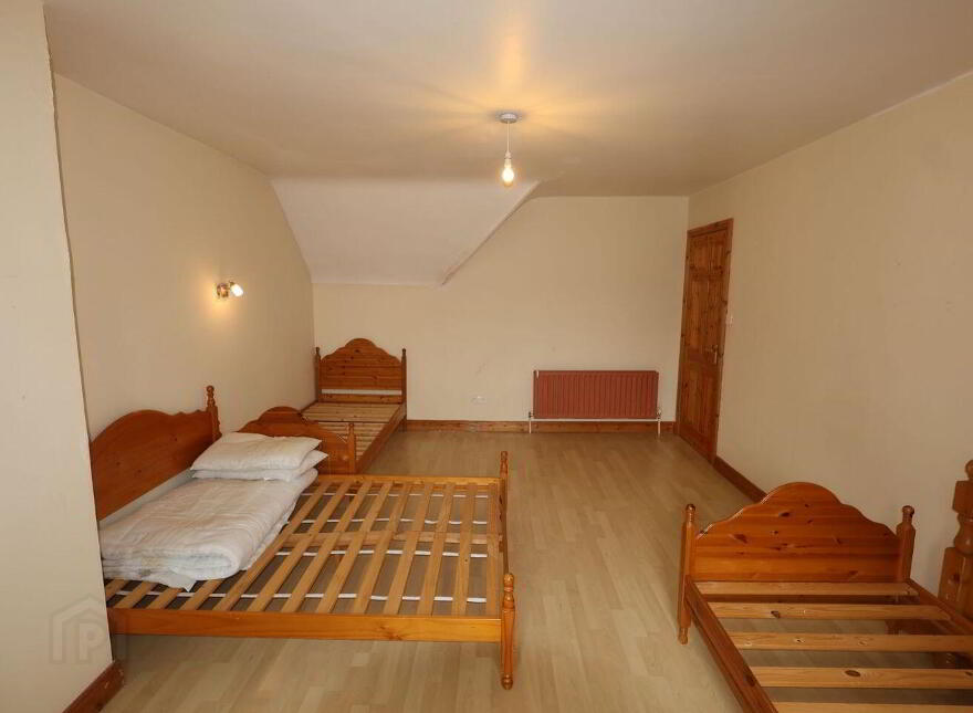 Crane, Ballinabarna, Ballinabarna, Y21XP82