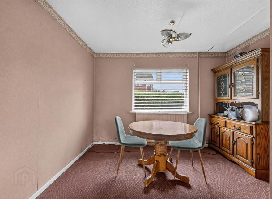 19 Knocknagoney Park, Belfast, BT4 2PT